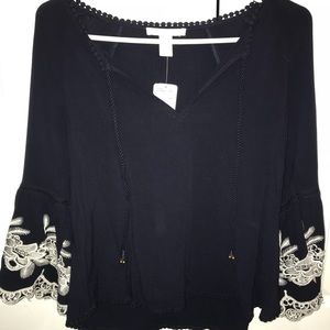 Women’s Forever 21 Flowy Embroidered Blouse